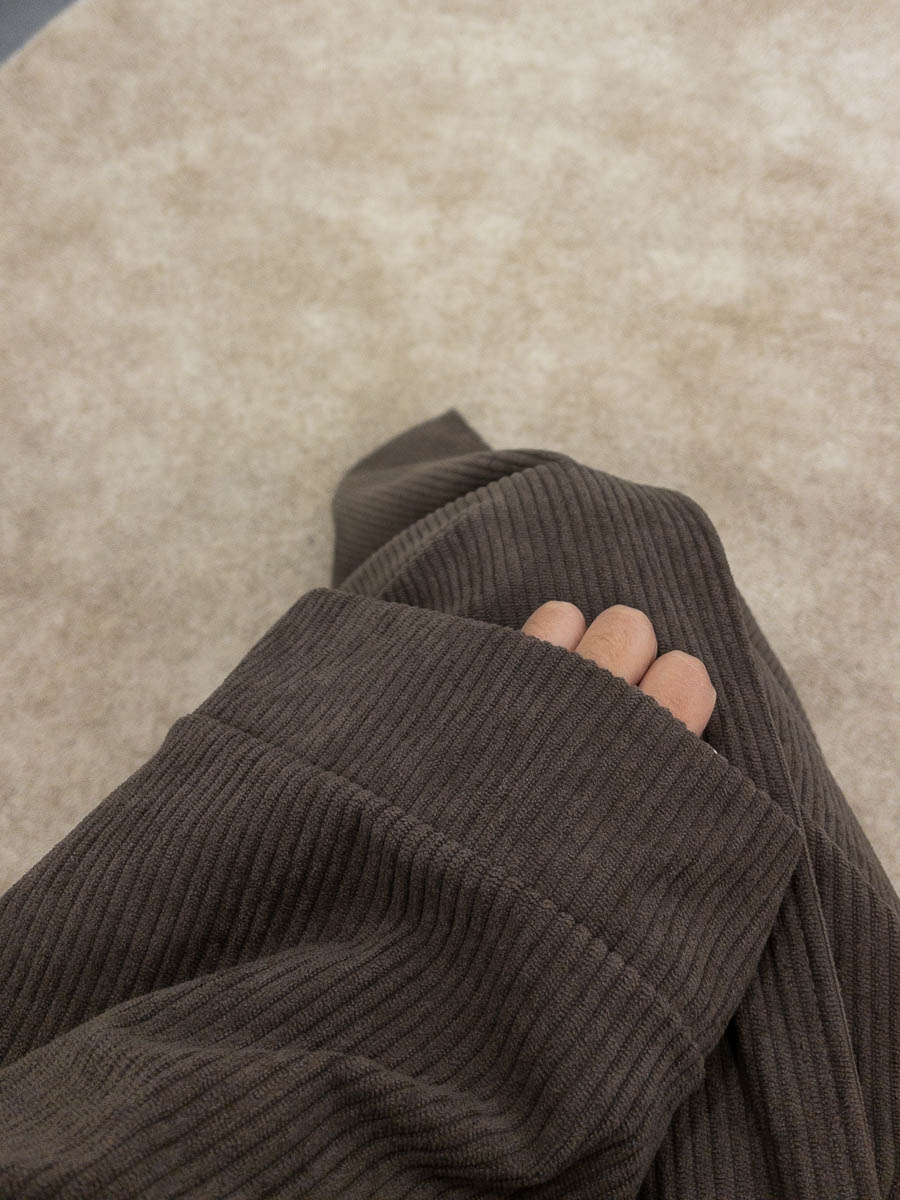 Corduroy abaya dress with bow and wide sleeves