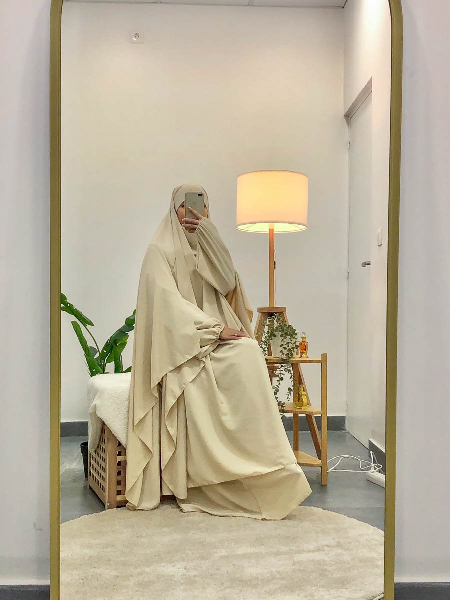 Medina silk 2-piece set (abaya + khimar)